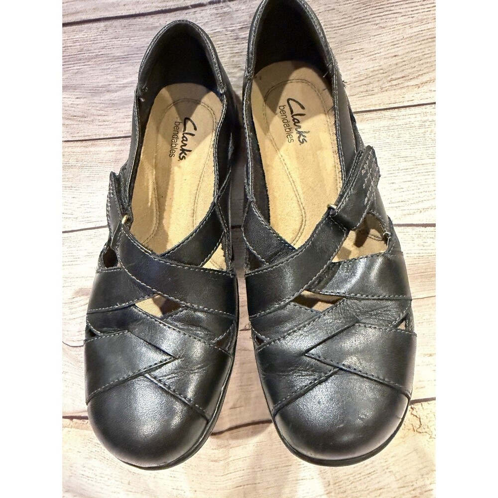 Clarks Bendables Womens 7 Black Leather Mary Jane Shoes Adjustable Strap